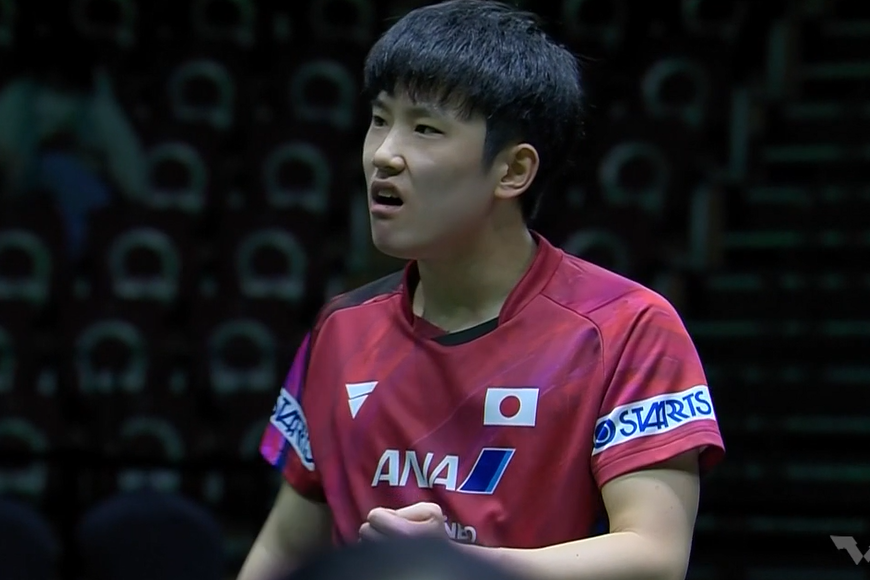 FLY险胜LGD，Crisp完成史诗逆转焦点之战成都决赛之夜，点燃全场激情