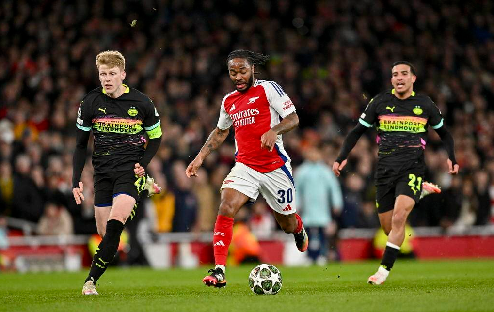 开云体育下载-阿森纳大胜瓦伦西亚，晋级欧联杯决赛