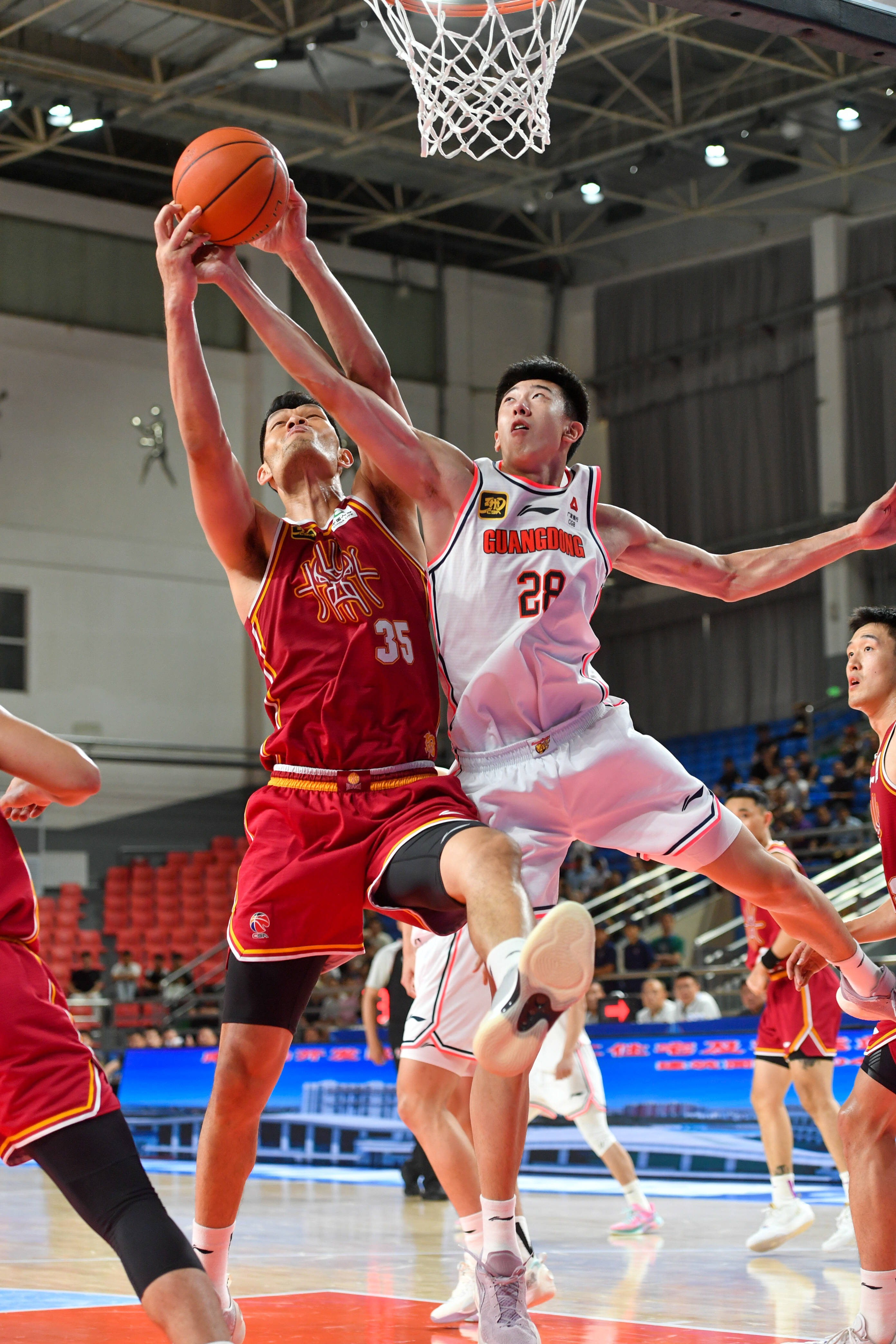 国家体育总局关注联赛进程，逐步推动篮球事业发展