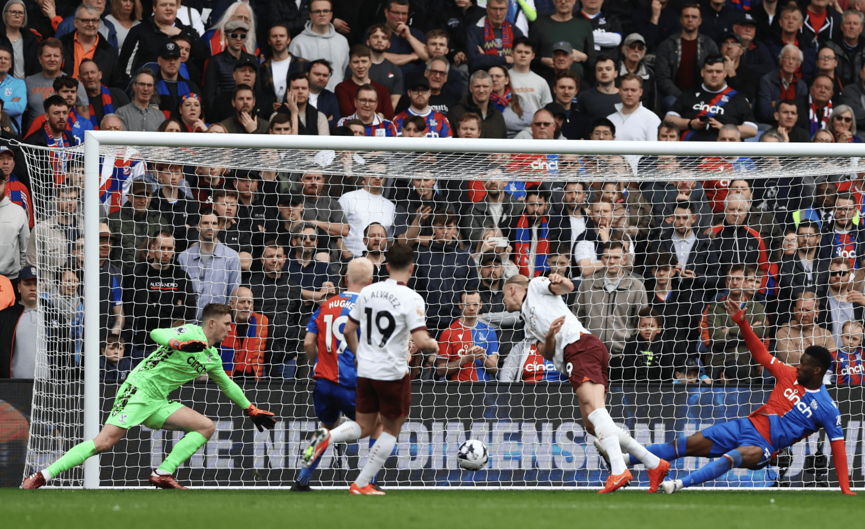 开云体育登录-曼城2-0击败乌迪内斯