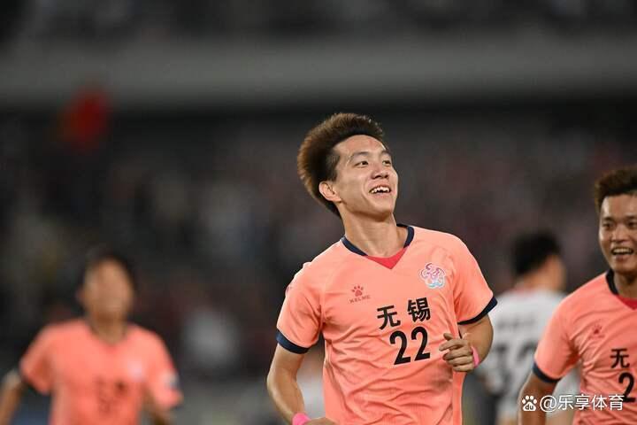 沪德德比再度上演，火爆场面