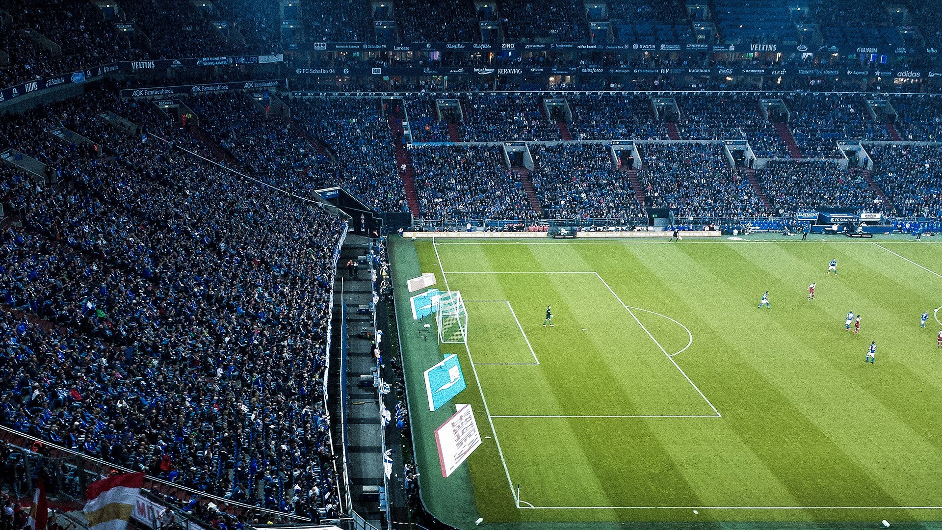 冰与火的交响,莱万在圣西罗的独裁之夜,如何以哲学级统治力重新定义对阵